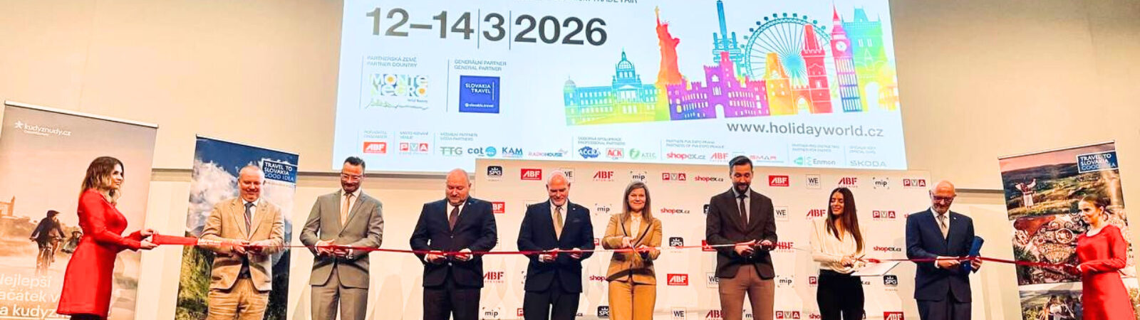 c7b69610-9600-454a-ba5d-d345dd8316e4